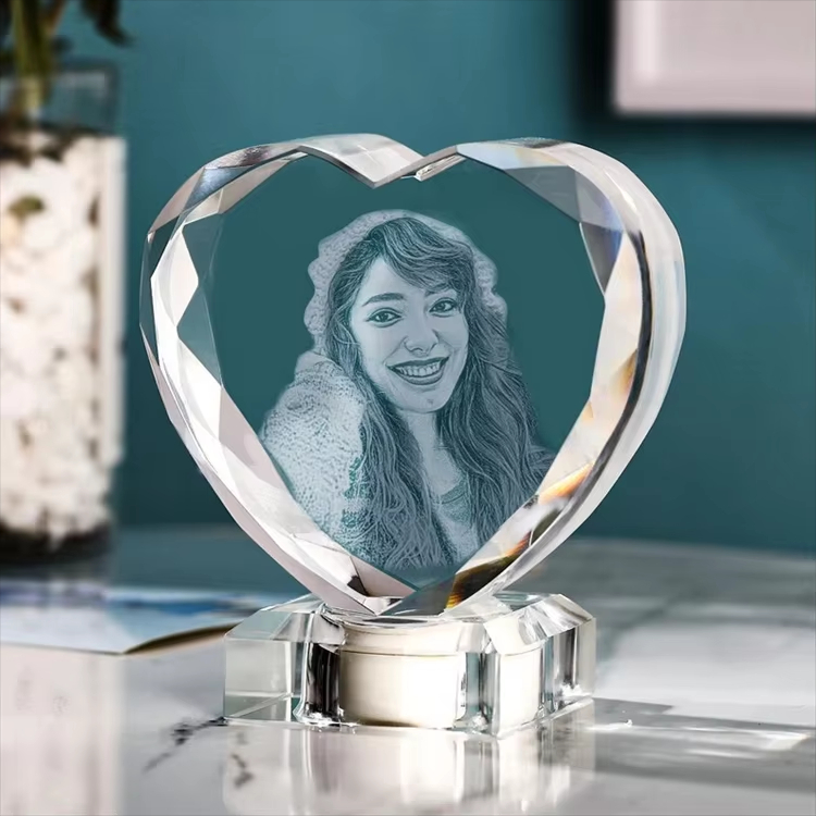 3D Laser Heart Trophy4
