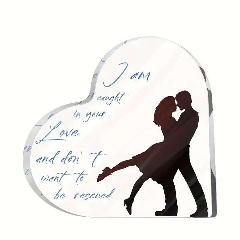 Acrylic Heart Trophy4