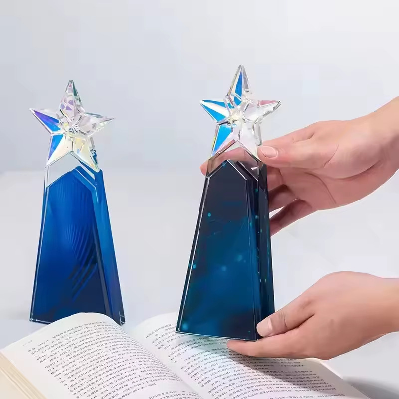 Color Star Trophy3
