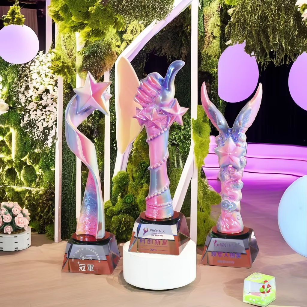 Color thumbs up trophy customization1