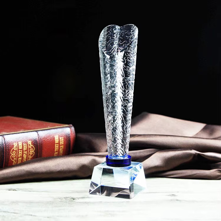 Crystal Heart Trophy2