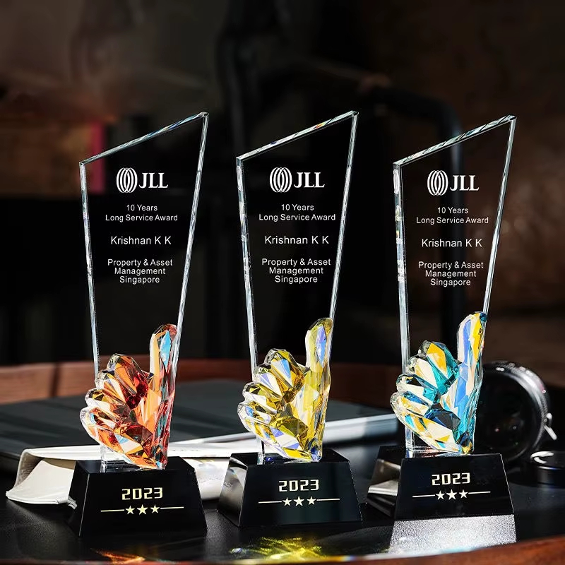 Excellent Service Trophy1