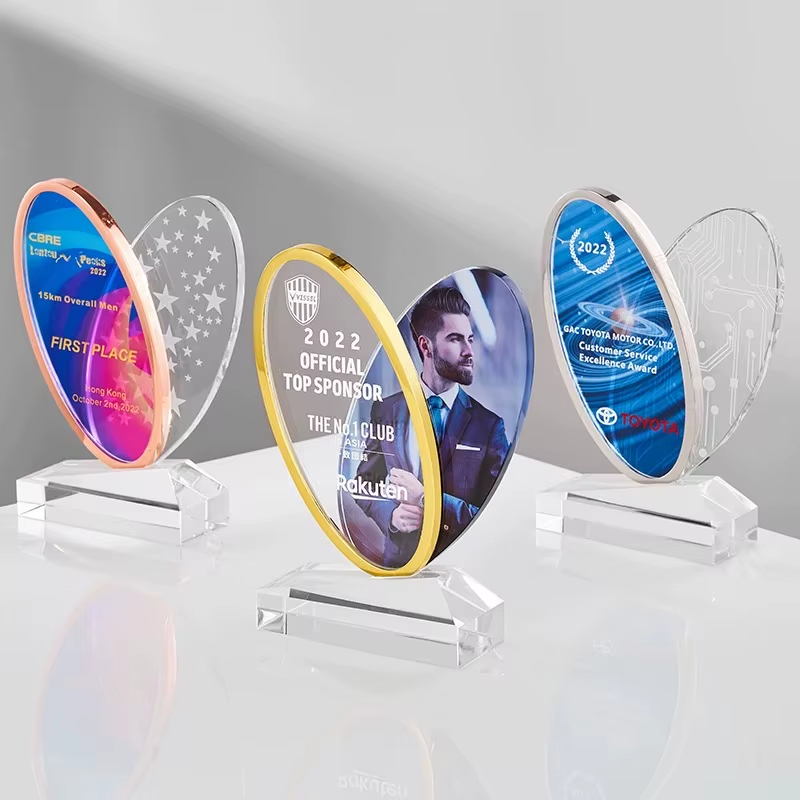 Heart Trophy Custom Manufacturer3