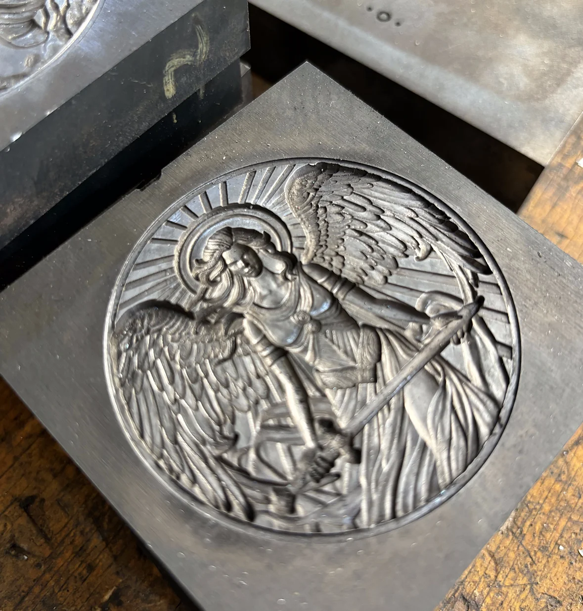 Metal-Award-Mold