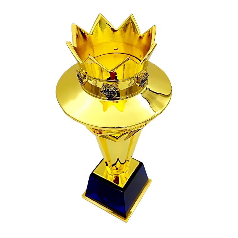 Metal crown trophy2