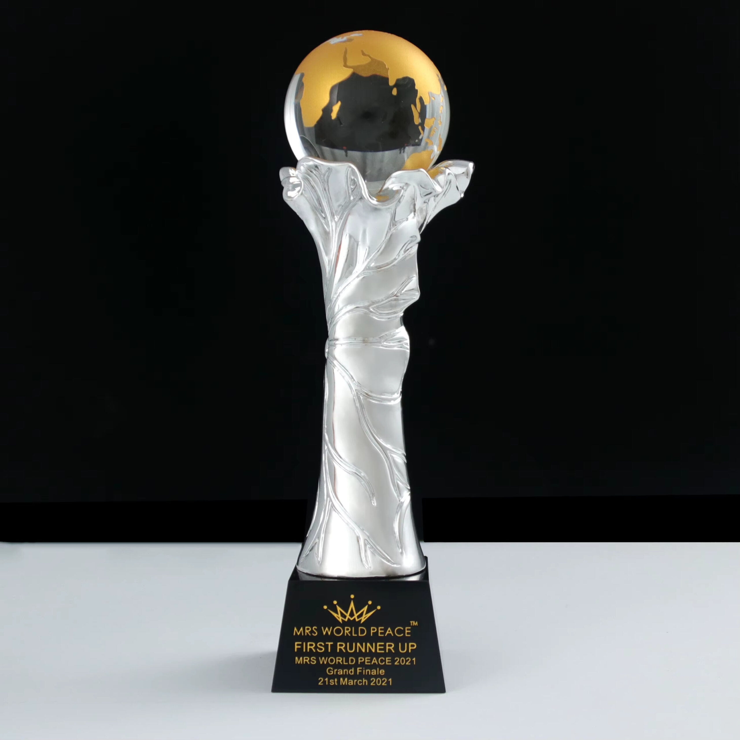 Mrs World Peace Award-03