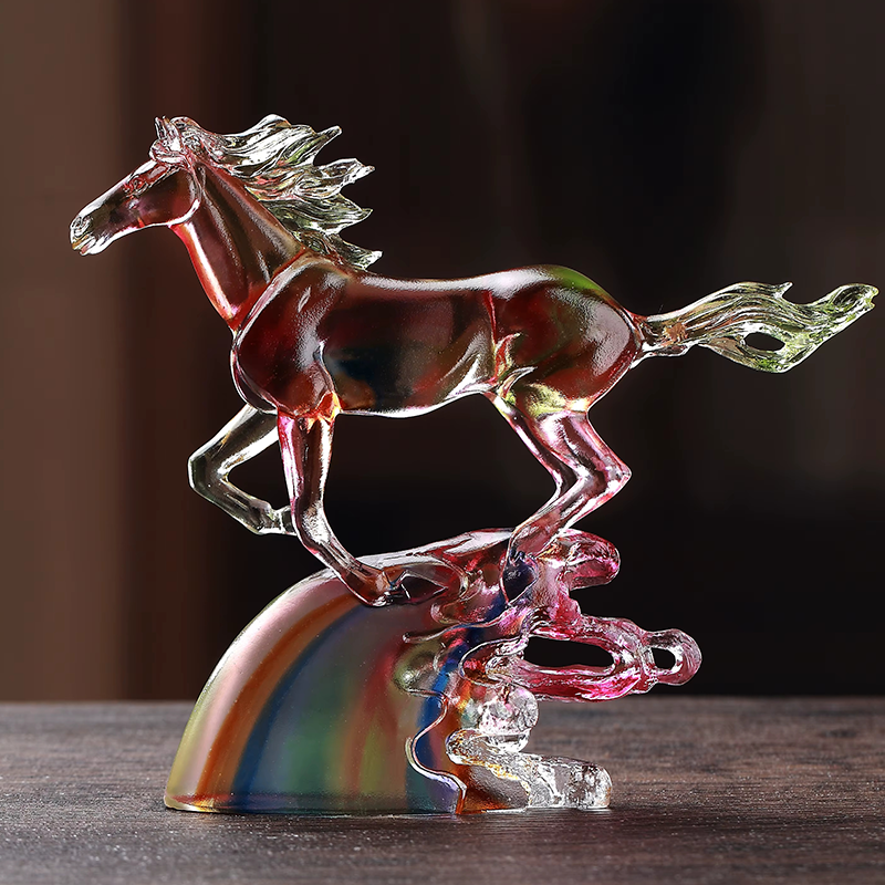 Rainbow Horse Trophy1
