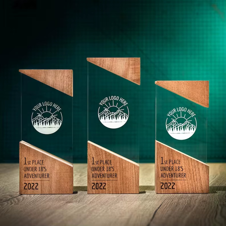 Wood crystal assembled trophy-01