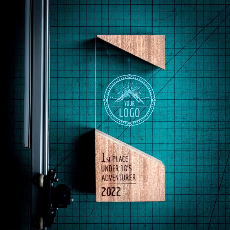 Wood crystal assembled trophy-02