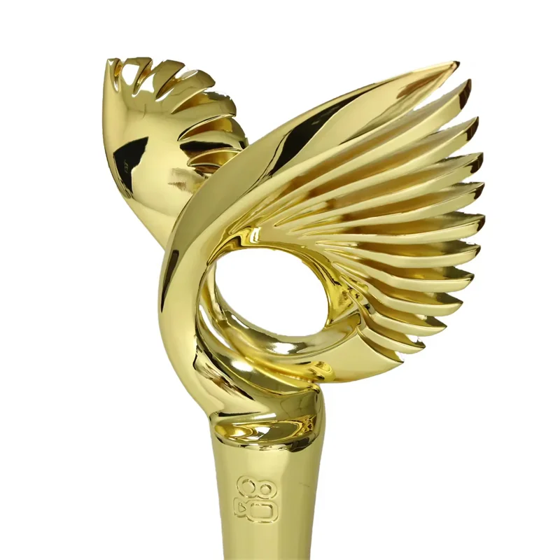 Best Blogger of the Year Award Trophy5