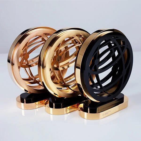 Customized aluminum metal trophies2