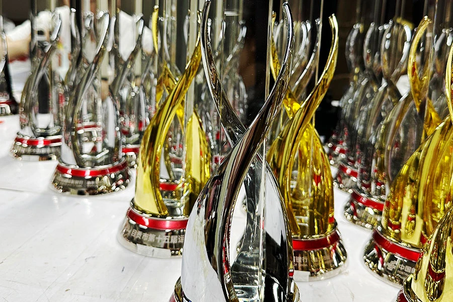 High-end crystal metal trophy