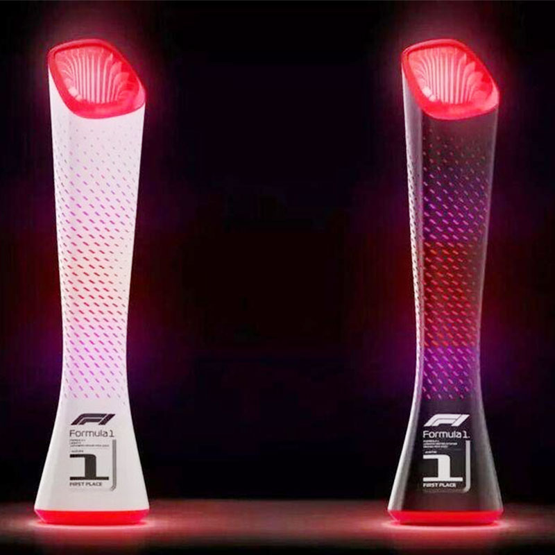 McLaren F1 custom trophy3