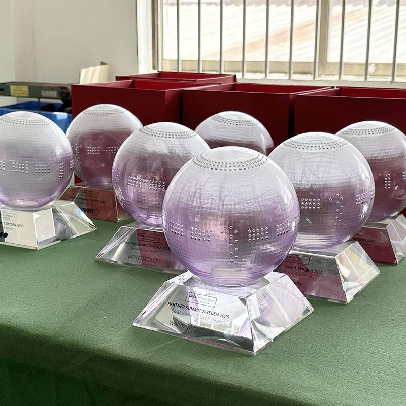 Partner Summit Awards Trophy