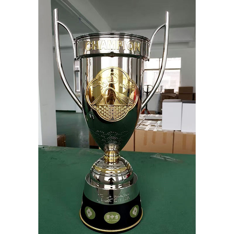 Personalized big metal trophy2