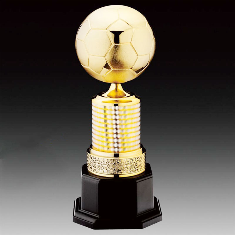 Personalized football metal trophy4