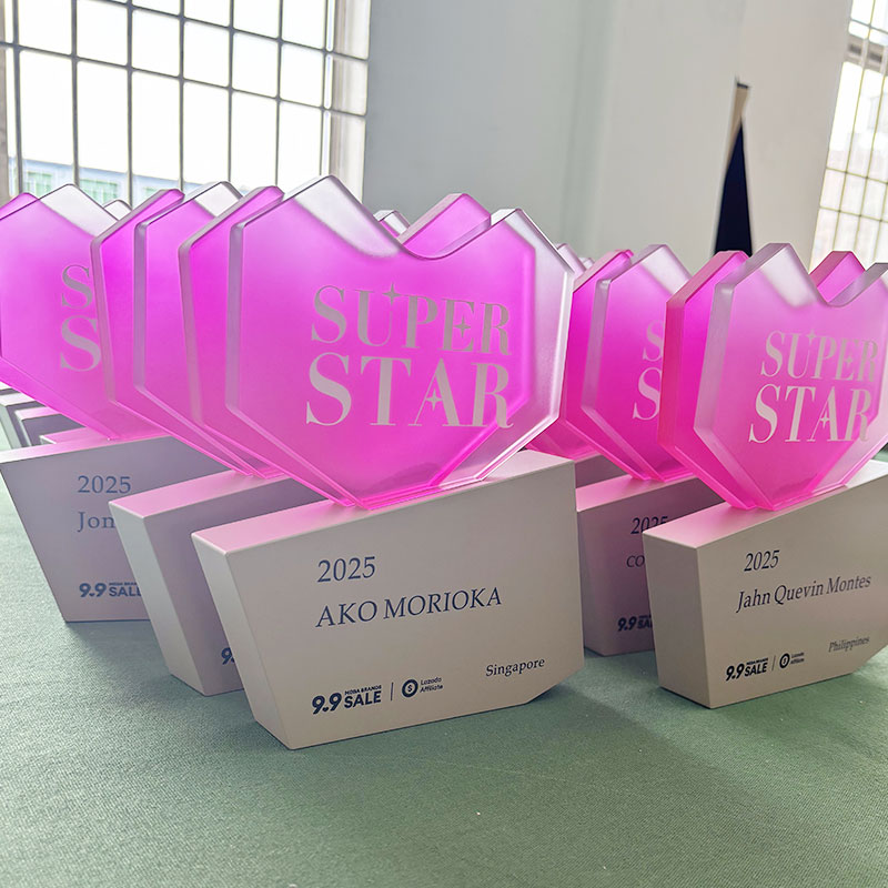 Superstar awards trophy1