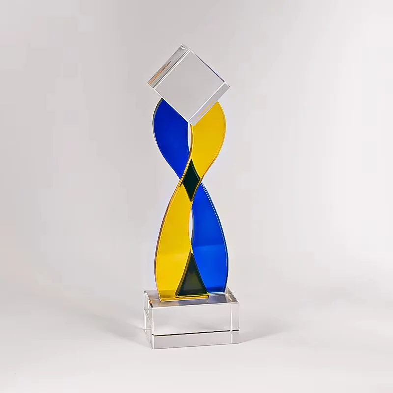 Two-tone glass trophy2