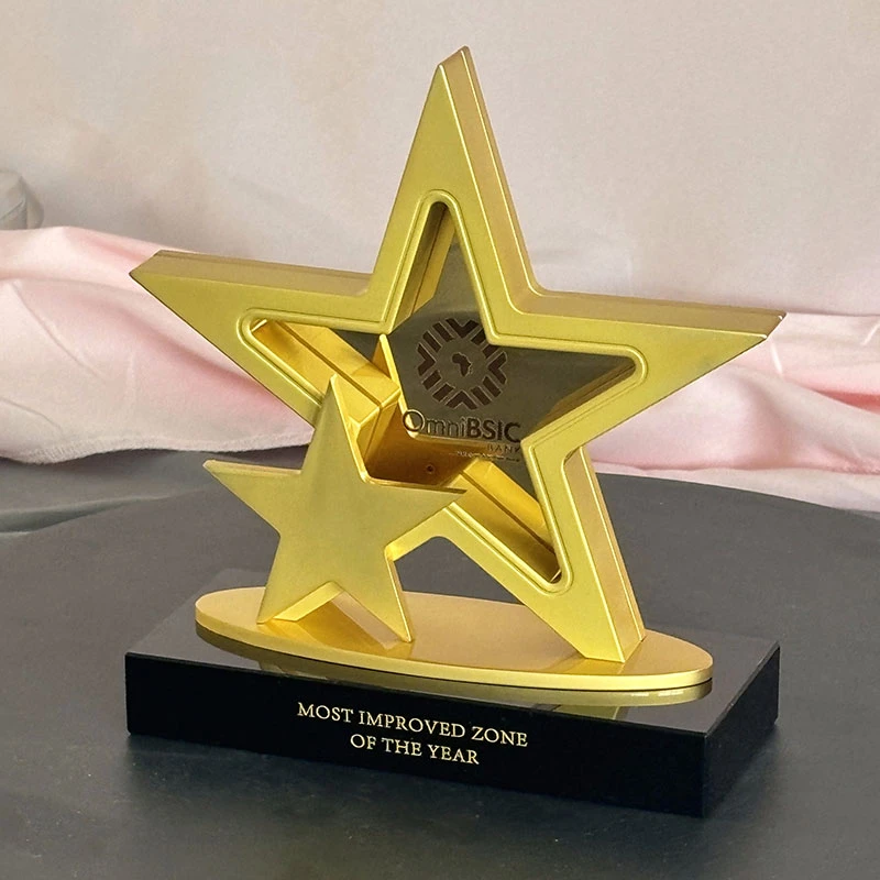 Aluminum Alloy Star Trophy1