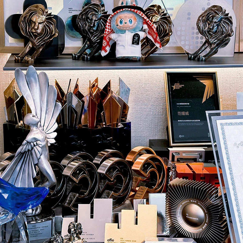 Customized creative gifts2