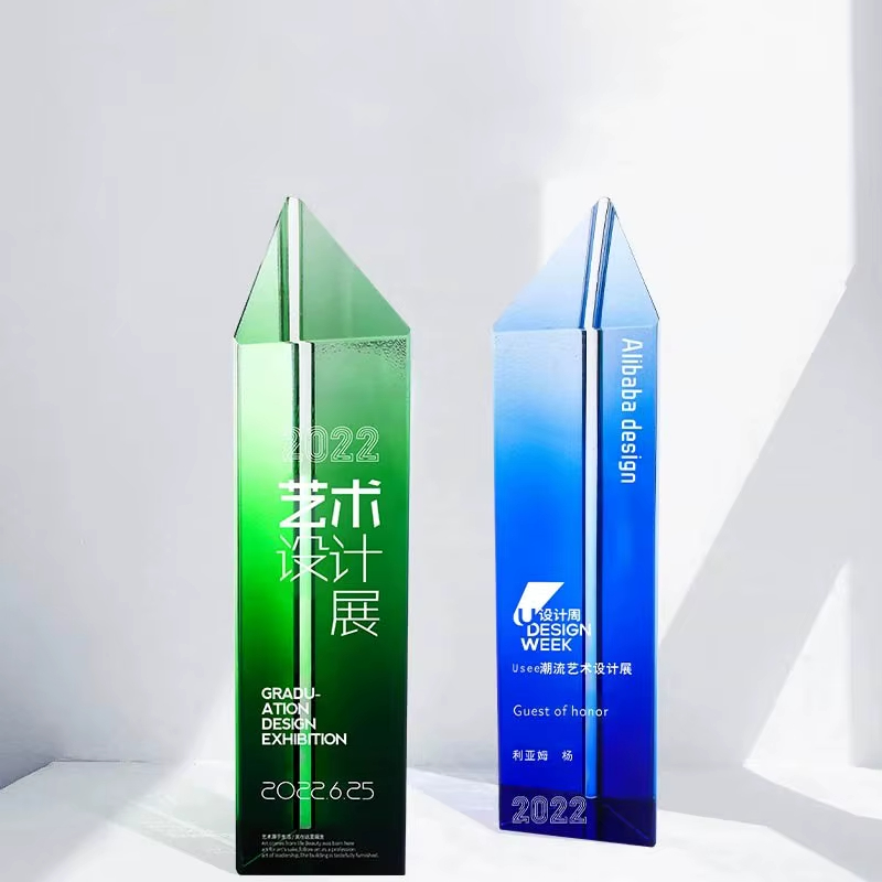 Triangular Crystal Trophy-03