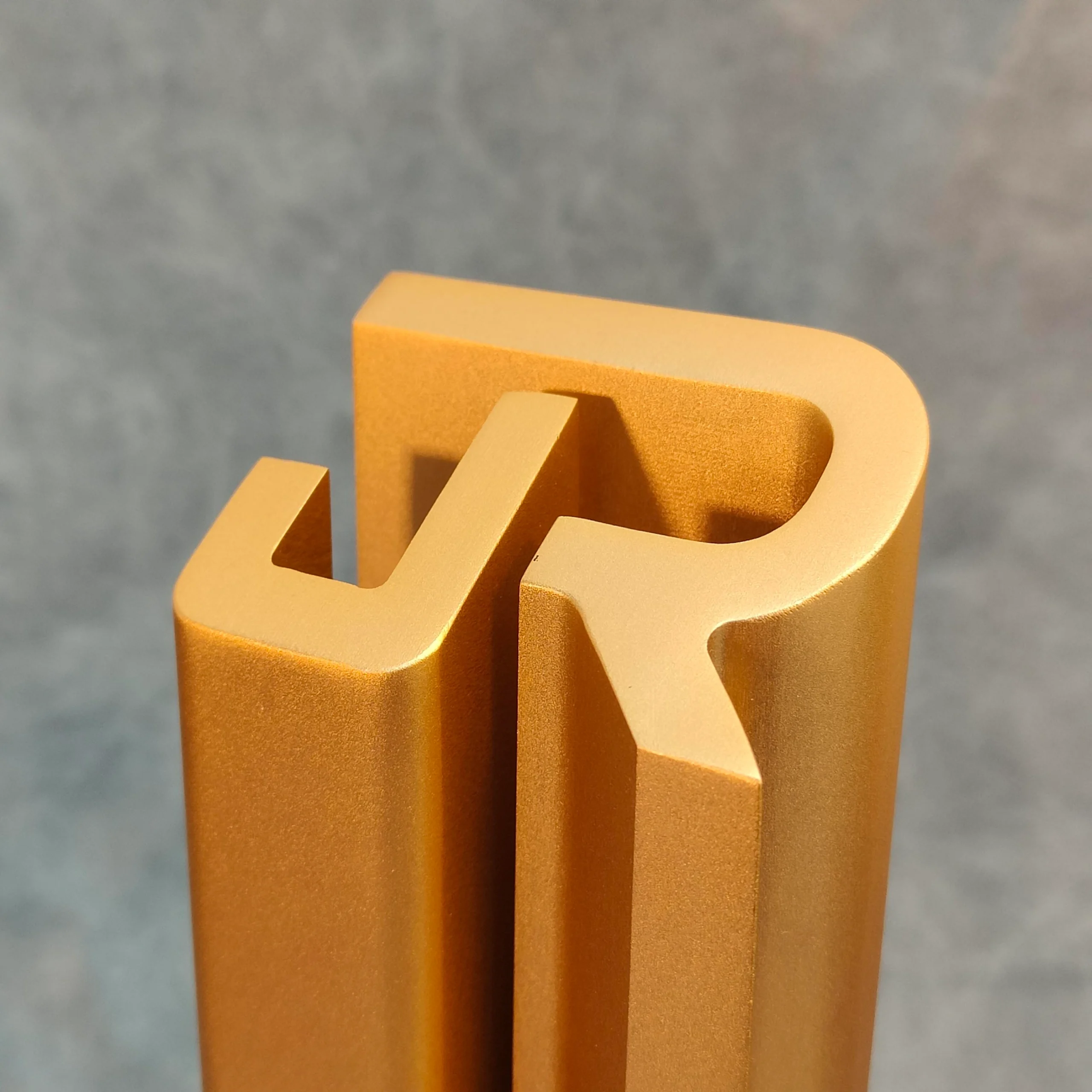 Aluminum alloy logo trophy2