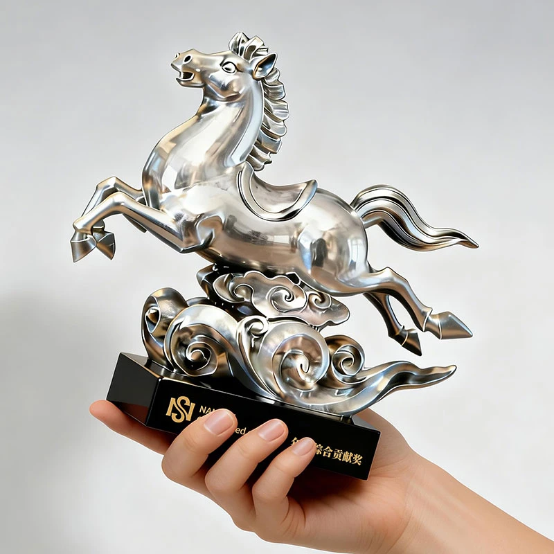 2026 Metal Horse Trophy1