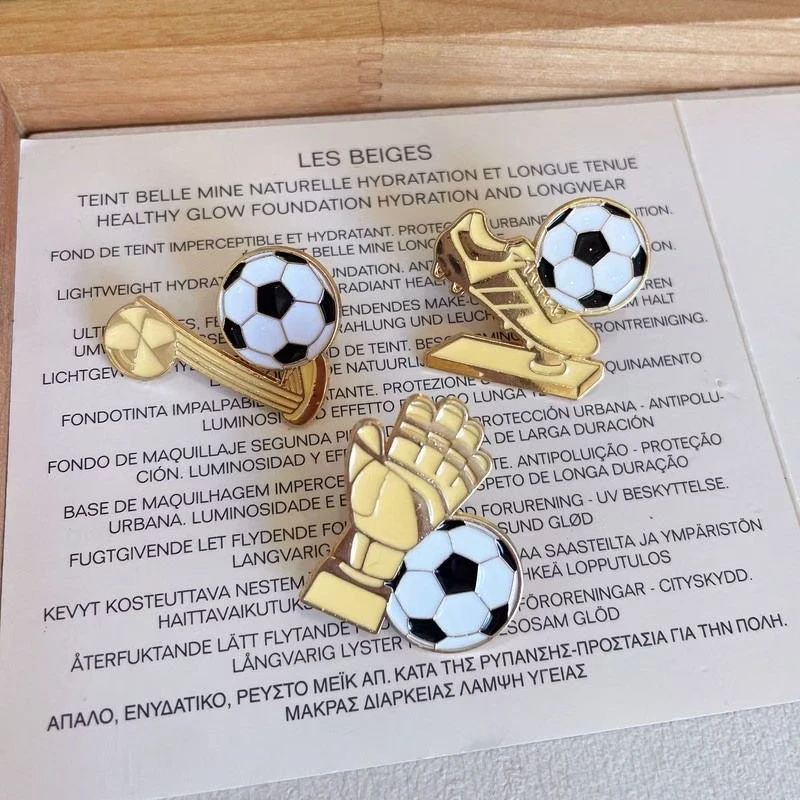 2026 FIFA World Cup Souvenir - Trophy Medal Badge Commemorative Coin Keychain Fridge Magnet Ornament Model Design wholesale custom supplier World Cup Badge4