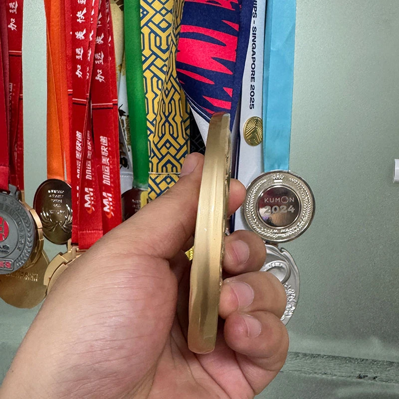 Paralympic Swimming Medal3
