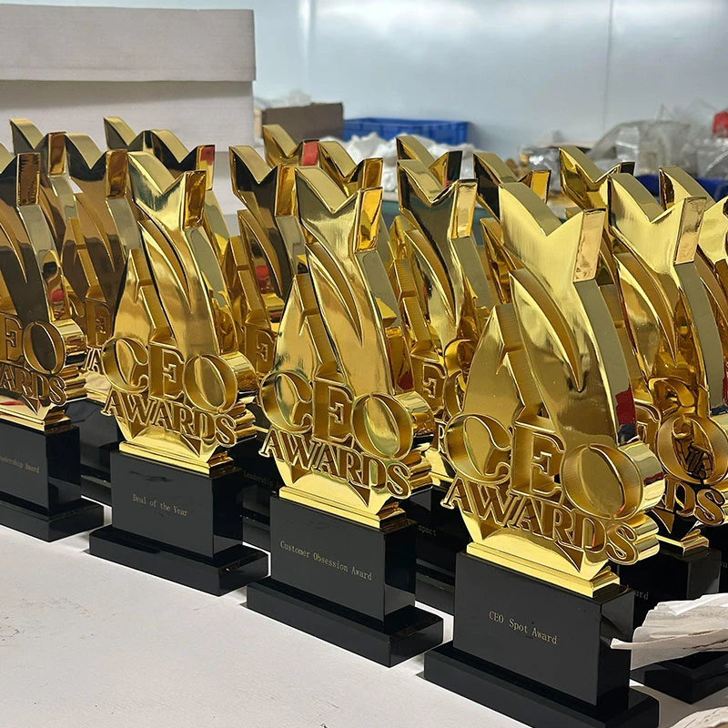CEO Award Trophy1