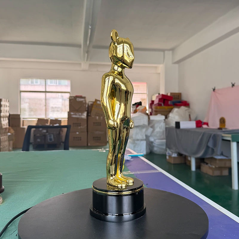 Electroplated Polished Metal Trophy2