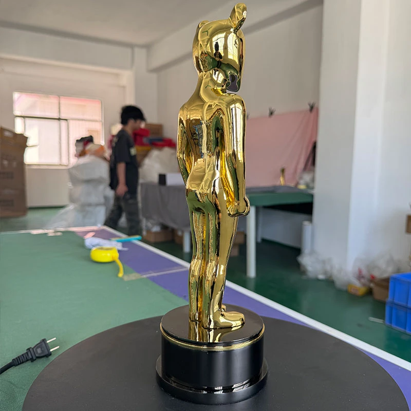 Electroplated Polished Metal Trophy3
