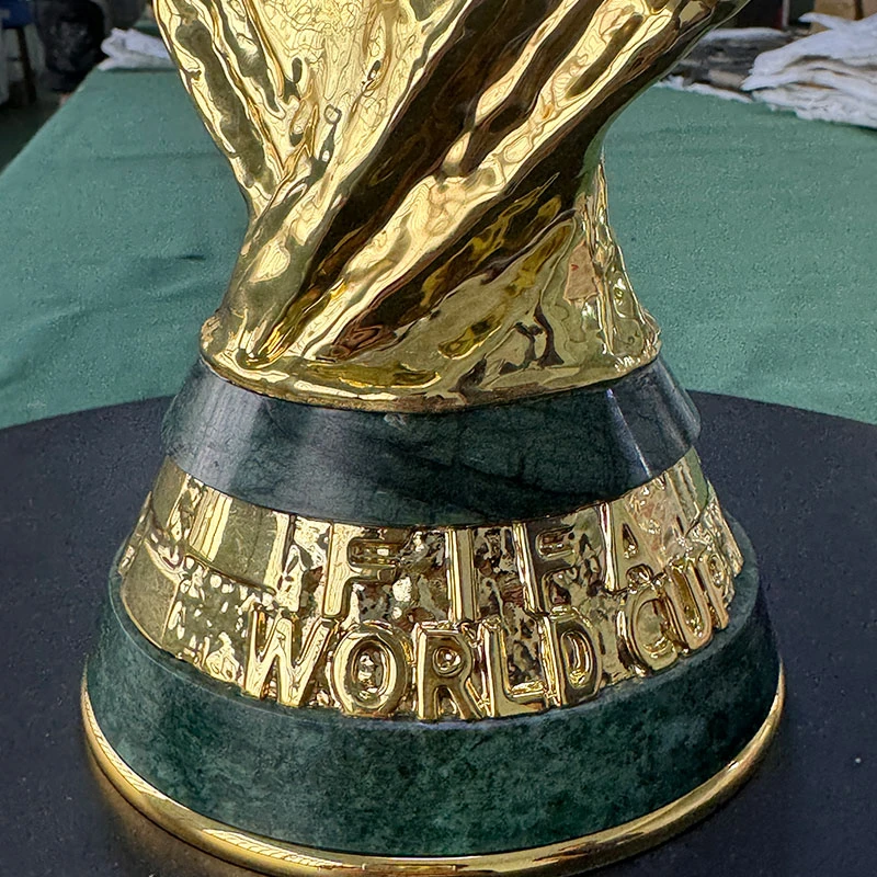 Metal World Cup Replica6
