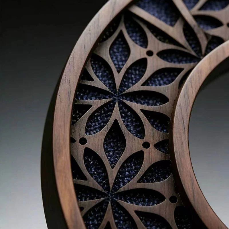 Engraved Walnut Trophy - MC ART AWARDS Walnut Trophy2