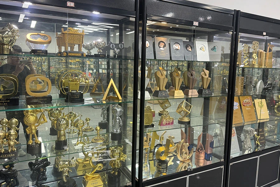 Chinese Trophy Manufacturer1