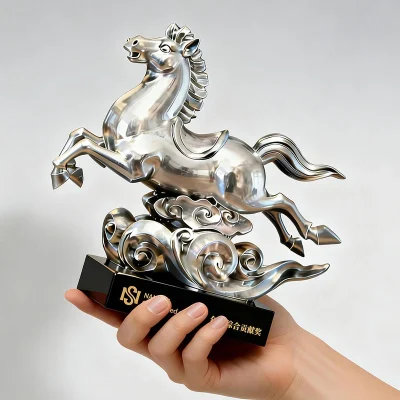 2026 Metal Horse Trophy1