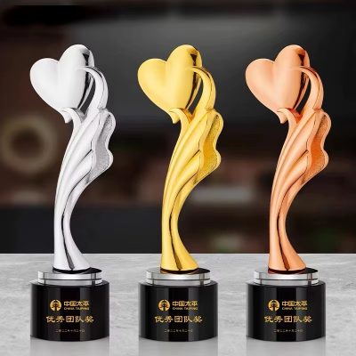 Best Team Heart Trophy2