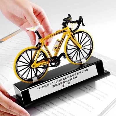 Bicycle Trophy 7-4