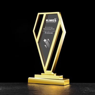Creative Metal Trophy Customization-01