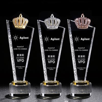 Crown Crystal Award 01