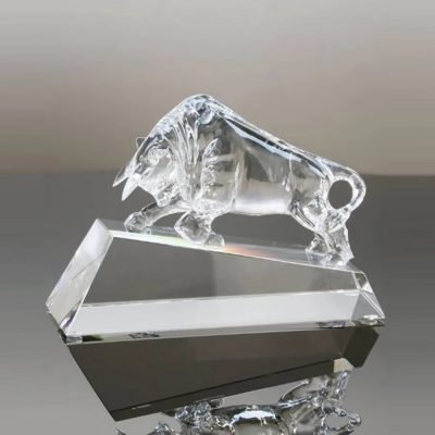 Crystal Bull 2-4