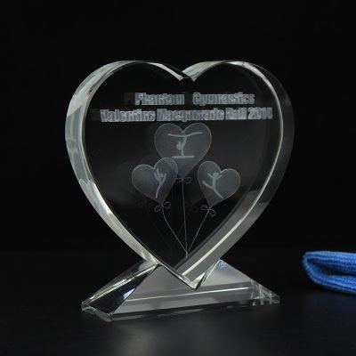 Crystal Heart trophy 03