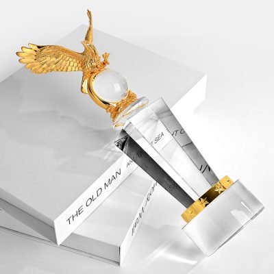Golden Eagle Trophy 02