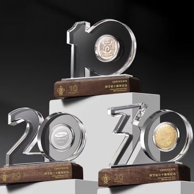 Yearly Trophy 01