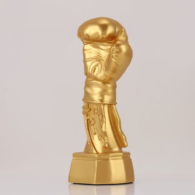 Gold Gloves Trophy 02