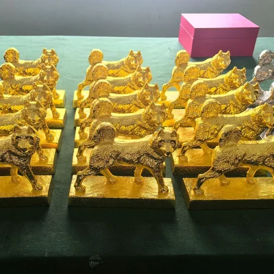 Metal Dog Model2