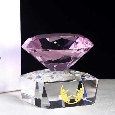 Pink diamond trophy 01