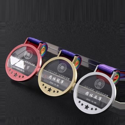 crystal medals​ 2-1