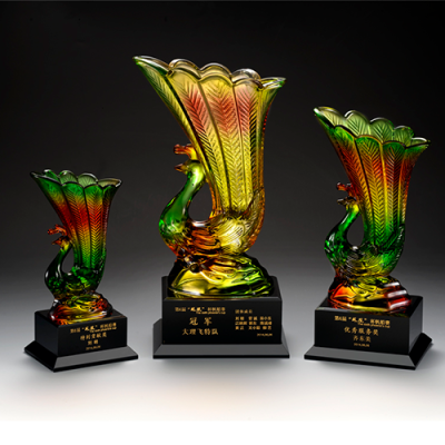 engravable golf trophies​ bespoke31