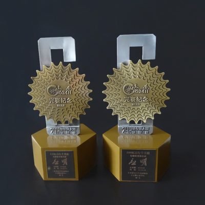 gold cup trophies​-06